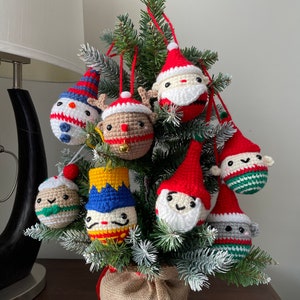 Christmas ornaments crochet plush dolls | Santa Claus and best friends handmade ornaments | Handcraft Santa Claus ornament | Cute X'mas gift